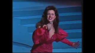 Watch Tina Arena Close To You video