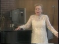 Marta Eggerth sings "The Maiden's Wish" by Chopin in Concert at Age 80