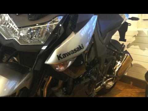 moto kawasaki 2010. New 2010 Kawasaki Z1000 (full