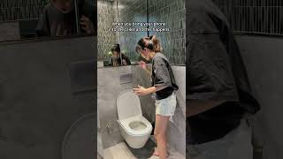 When You Bring Your Phone Into The Toilet And This Happens