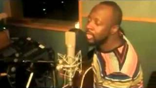 Watch Wyclef Jean Knockin On Heavens Door video