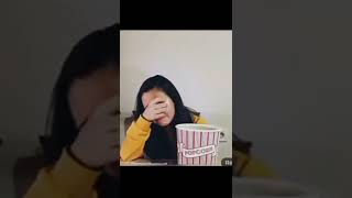 Şu Kızın Masumluğu..