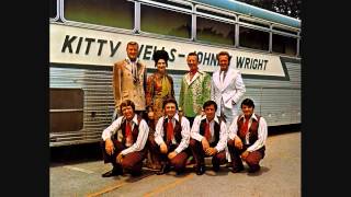 Watch Kitty Wells Six Lonely Hours video