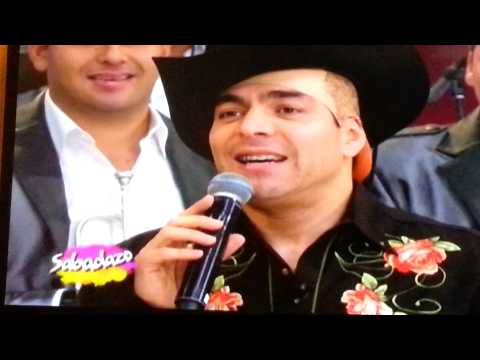 Gerardo Ortiz y Omar chaparro en sabadazo
