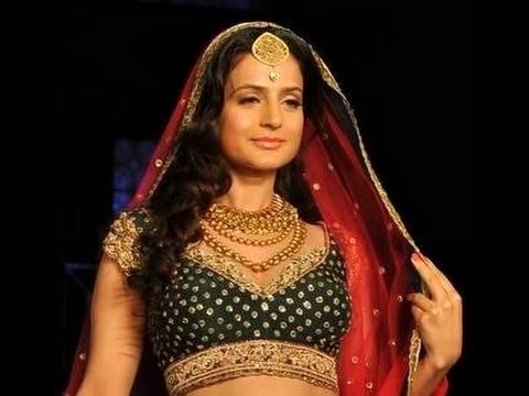 Bollywood Actress Ameesha Patel's Bridal outfit ramps in style at Ambey 