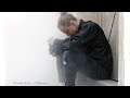 Tomáš Klus - Chátrám (oficiální video)