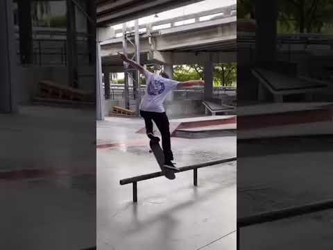 Timmy Knuth crazy skateboard trick!