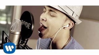 Watch Prince Royce Addicted video
