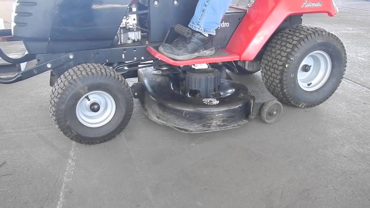 Poulan Pro 16.5 HP riding lawn Mower 42" Mulch/vented deck - YouTube