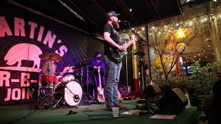 Cold - New Chris Stapleton Cover (Jesse Wayne Taylor: Live at Martin's BBQ in Nashville) 1/31/21