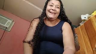 Mary Platicando De Su Vestimenta