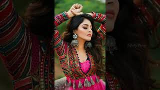 Monal Gajjar Cute Expressions 4K Monal Gajjar Hot Whatsapp Status