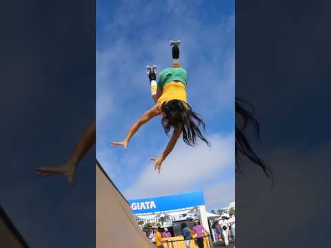 Crazy roller skate tricks on a mini ramp‼️ [must watch] #skateclipsdaily #rollerskating #miniramp