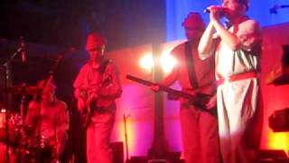 Watch Devo Dont You Know video