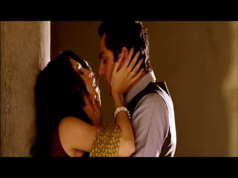 Dev D - Abhay and Parakh Hot Smooch *UNCENSORED* HD