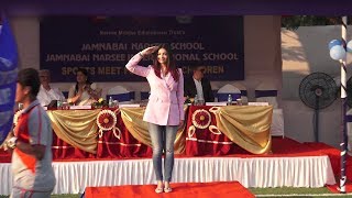 Aishwarya Rai In Aaradhya Bachchan's School On Sports Day