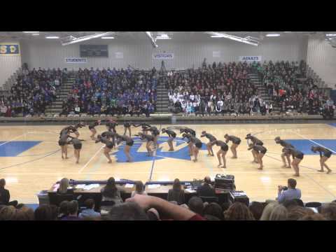DanceFullOut13 - Chaska Dance Team Kick 2014