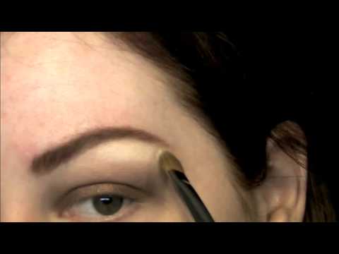 Smokey Eye & Kim Kardashian Nude Lips Video Smokey Eye & Kim Kardashian Nude Lips Video