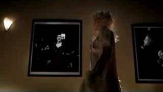 Watch Christina Aguilera Intro (Back To Basics) video