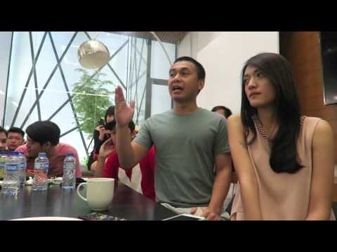Main Werewolf Bareng Youtubers di Rumah Raditya Dika [Personal VLog] Hari ini gue bercerita tentang serunya main gameHari ini gue bercerita tentang serunya main gameWerewolfbareng para Youtubers. Jangan lupa buat klik SUBSCRIBE ya ...
