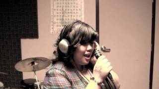 Watch Hannah Lynn Lin Hey Boy video