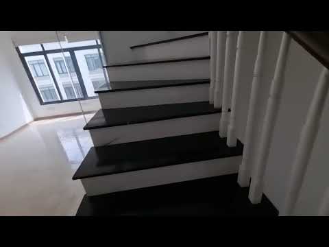 bán shophouse Vinhomes Gardenia B3 ô 16. liên hệ 0976252999