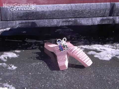 Rubbery robot walks through flames and snow