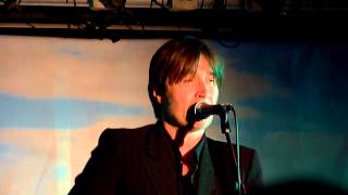 Watch Justin Currie Gold Dust video