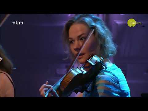 Fuse speelt een Gumboots Dance | Podium Witteman