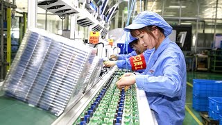 China Reports Surprisingly Strong Economic Growth