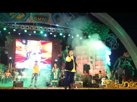 Meri Jaan Hai Radha Falguni Pathak.mp4