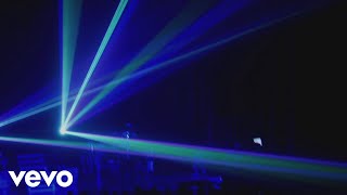 Adam Lambert - Jamming With Lazers