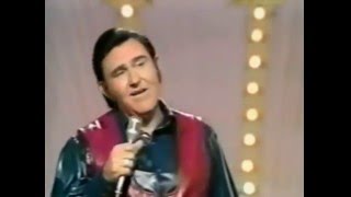 Watch Webb Pierce I Aint Never video