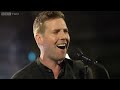 Kaiser Chiefs perform Ruby - The Summer Exhibition: BBC Arts at the Royal Academy - BBC Two