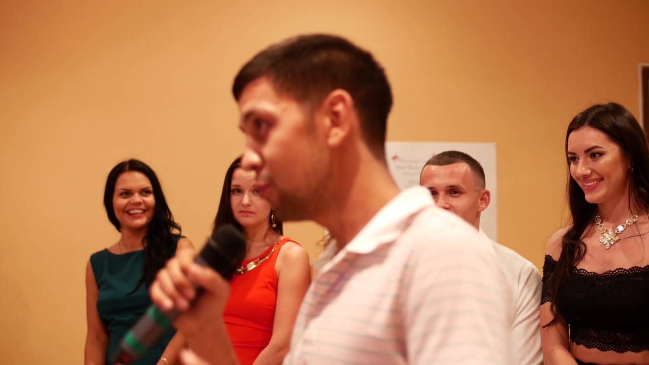 Видео поздравление от друзей на свадьбу смешное Видео поздравление от друзей на свадьбу смешное