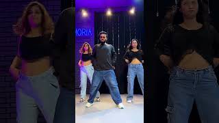 Dhak Dhak - Aanchal Tyagi Ft. Raga Lyrical Edit