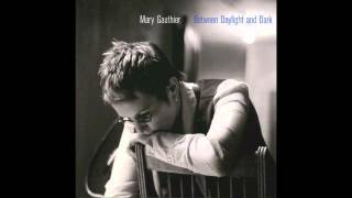 Watch Mary Gauthier I Aint Leaving video