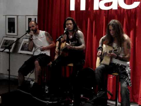 Leo 037 - El Tiempo Curará (Acústico Fnac 25-07-09)