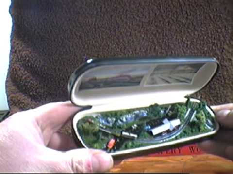 Tiny Trains Model Railroad in a Glasses Case - YouTube