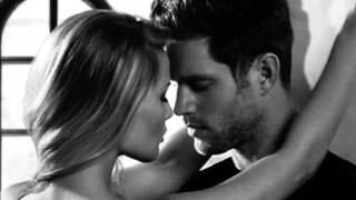 Watch Richard Marx Surrender To Me video