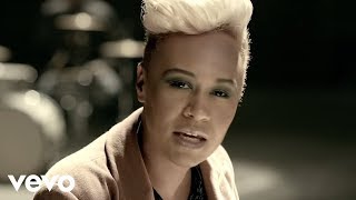 Watch Emeli Sande Next To Me video