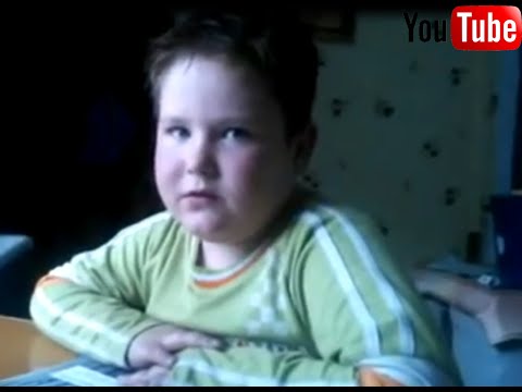 Мальчик учит стих солнышко блестит видео Мальчик учит стих солнышко блестит видео