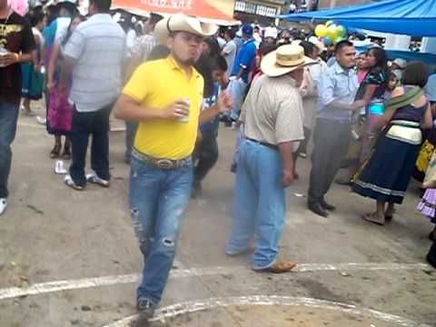 Santiago Azajo Fiesta 2011..... Todoz Baliado