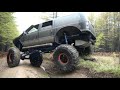 Video Ford Excursion 4x4 "FORDzilla" Triton V10 6.8L 54" tires