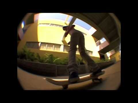 Alex Maldonado skateboarding