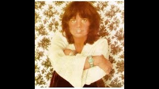 Watch Linda Ronstadt I Can Almost See It video