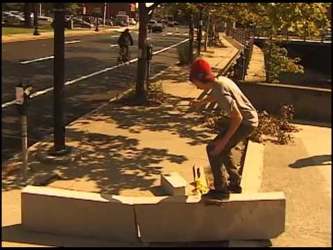 sessiontape #44: Russel Cornell - Boardslide manual broken curb