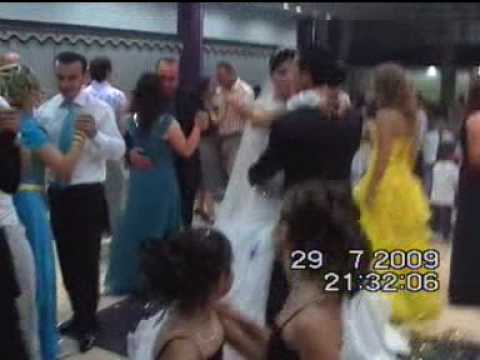 Güneray Plaza - Harun & Gamze - EMEL SAYIN - GÖZLER KALBIN AYNASIDIR 2009 ( Antep Dügün ) Güneray Plaza - Harun & Gamze - EMEL SAYIN - GÖZLER KALBIN AYNASIDIR 2009 ( Antep Dügün ) klip izle