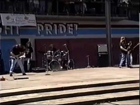 Creepin' Video