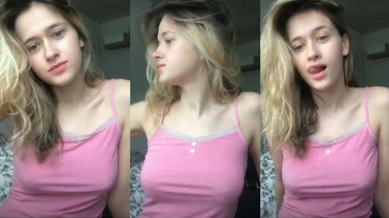 Busty girl shows herself periscope fan images